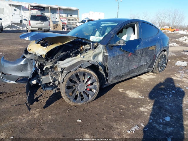 7SAYGDEF9PF859895 Tesla Model Y Performance Dual Motor All-wheel Drive