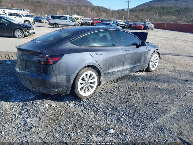 2023 TESLA MODEL 3 5YJ3E1EB9PF594422 Photo 3