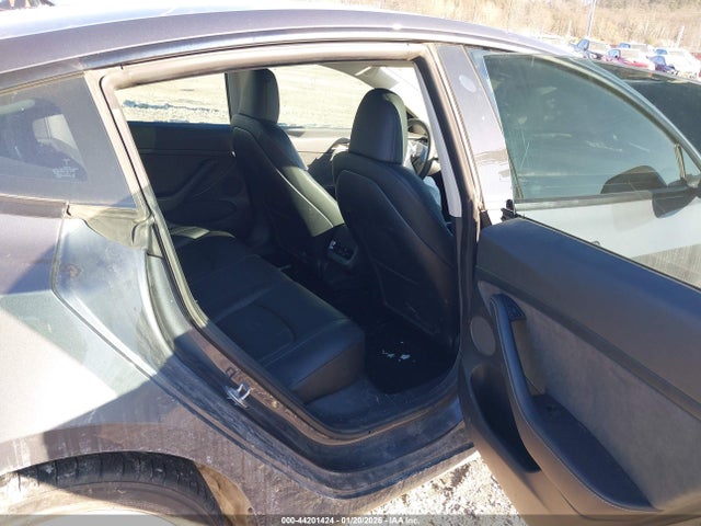2023 TESLA MODEL 3 5YJ3E1EB9PF594422 Photo 7