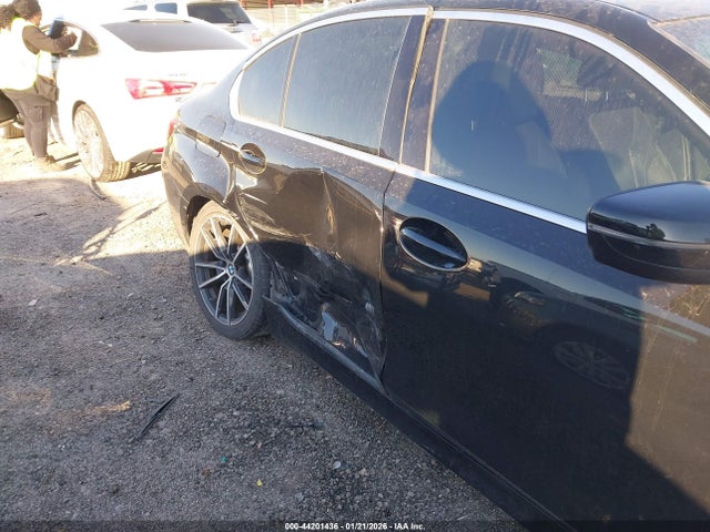 44201436 :رقم المزاد ، 3MW5R1J08L8B23312 vin ، 2020 Bmw 330i مزاد بيع