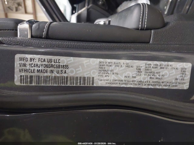 Продаж на аукціоні авто 2024 Jeep Grand Cherokee 4xe Overland, vin: 1C4RJYD65RC681835, номер лоту: 44201438