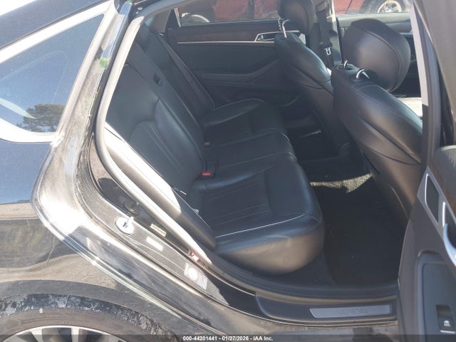 KMHGN4JE1FU021549 Hyundai Genesis 3.8