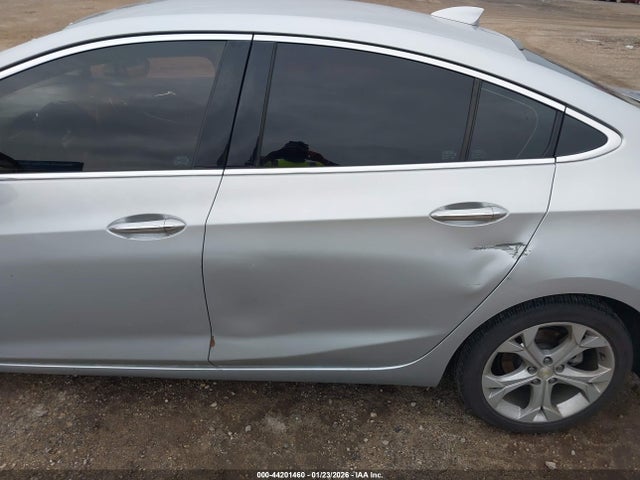 Chevrolet Cruze Premier Auto 2017 1G1BF5SM7H7236631 Image 17