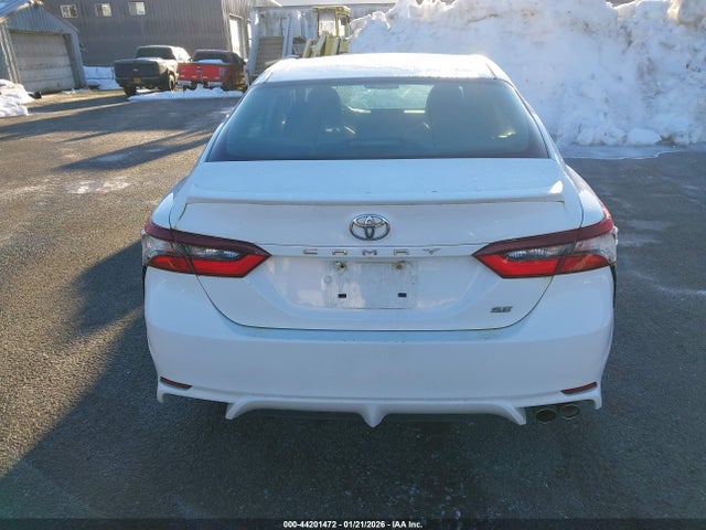 4T1G11AK7MU565258 Toyota CAMRY SE
