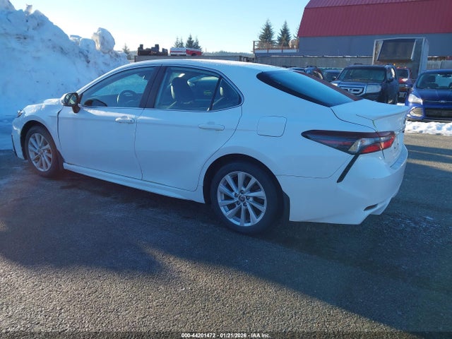 4T1G11AK7MU565258 Toyota CAMRY SE