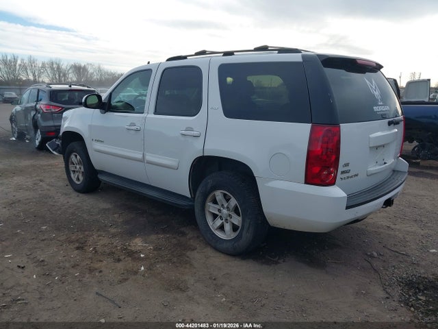 2007 GMC YUKON 1GKFC13037J305858 Photo 2