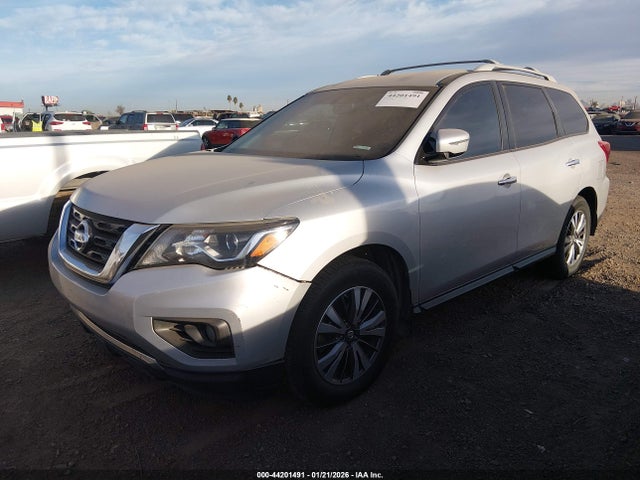 Nissan Pathfinder Sv 2017 5N1DR2MN4HC608683 Image 2