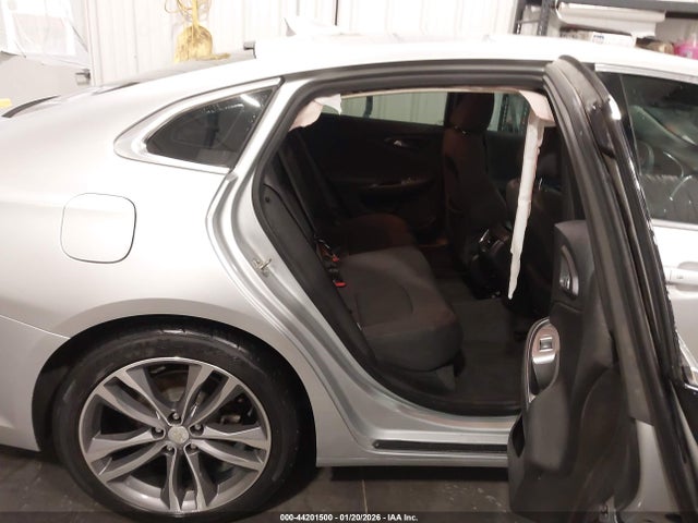 2021 CHEVROLET MALIBU 1G1ZD5ST8MF070292 Photo 7