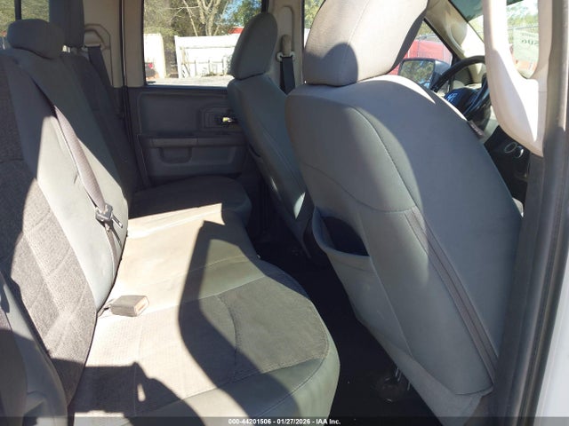 2016 RAM 1500 1C6RR6GT3GS332150 Photo 7