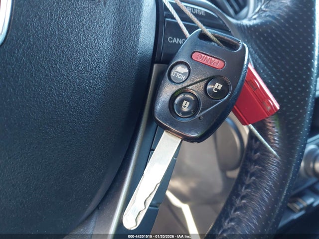 Honda Pilot Touring 2014 5FNYF4H99EB021160 Image 11