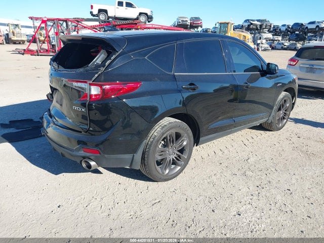 2020 ACURA RDX 5J8TC1H60LL000653 Photo 3