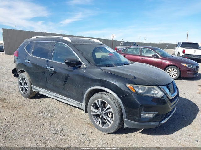 JN8AT2MT9HW154053 Nissan Rogue Sl