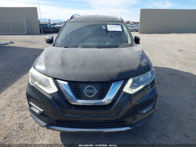 JN8AT2MT9HW154053 Nissan Rogue Sl