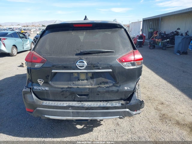 JN8AT2MT9HW154053 Nissan Rogue Sl