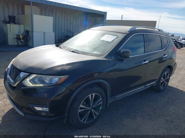 JN8AT2MT9HW154053 Nissan Rogue Sl