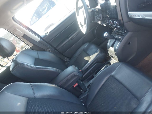 2014 JEEP COMPASS 1C4NJCBA9ED850705 Photo 4