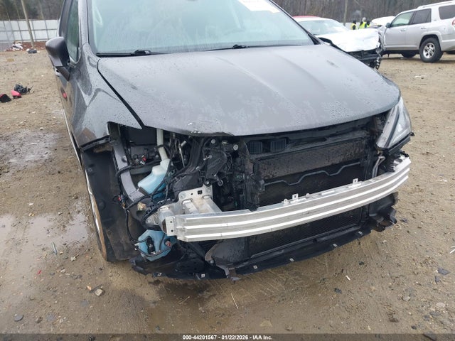 Продаж на аукціоні авто 2017 Chrysler Pacifica Touring-l, vin: 2C4RC1BG0HR794837, номер лоту: 44201567