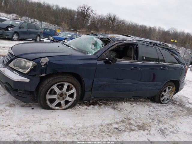 2005 Chrysler Pacifica Touring მანქანა იყიდება აუქციონზე, vin: 2C8GF684X5R469924, აუქციონის ნომერი: 44201568