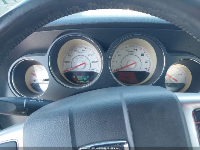 2013 DODGE CHALLENGER 2C3CDYAG3DH626028 Photo 6