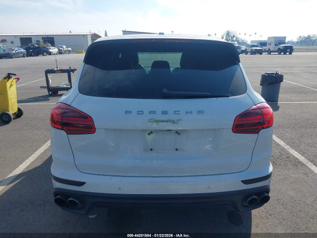 WP1AE2A21HLA68334 Porsche Cayenne E-hybrid S Platinum Edition