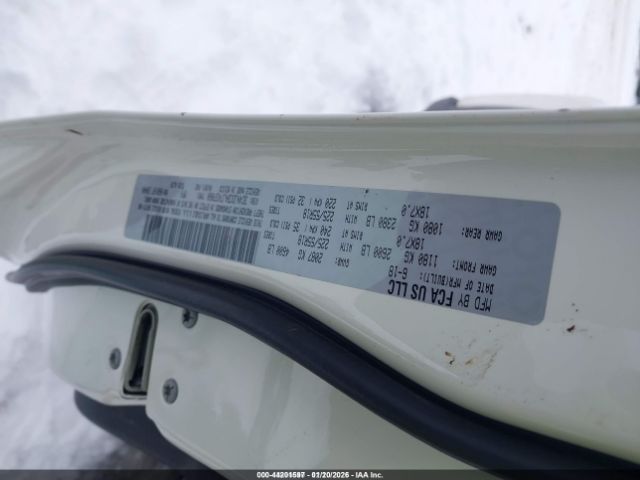 2018 JEEP COMPASS 3C4NJDCB4JT437060 Photo 8