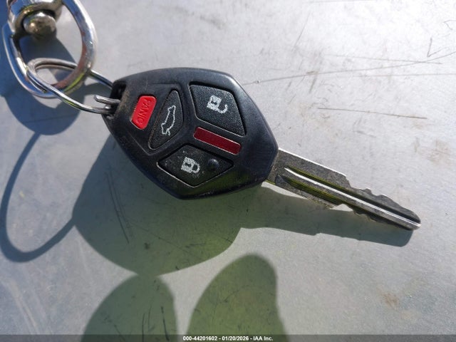 2010 MITSUBISHI ENDEAVOR 4A4JM2AS5AE017944 Photo 10