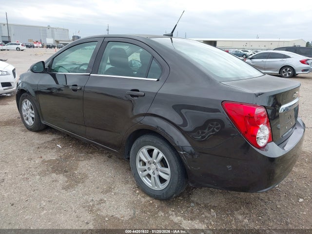 1G1JC5SH8E4230549 Chevrolet Sonic Lt Auto