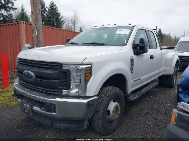 1FT8X3DT3KEF17285 Ford F-350 Xl