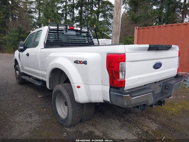 1FT8X3DT3KEF17285 Ford F-350 Xl