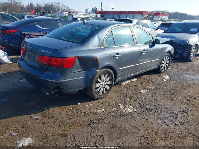 2010 HYUNDAI SONATA 5NPEU4AF1AH615570 Photo 3