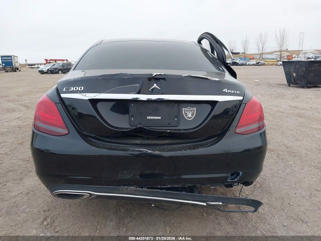 2021 Mercedes-benz C 300 4matic მანქანა იყიდება აუქციონზე, vin: W1KWF8EB4MR614431, აუქციონის ნომერი: 44201673
