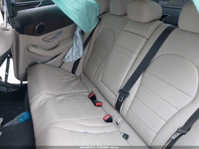 2021 Mercedes-benz C 300 4matic მანქანა იყიდება აუქციონზე, vin: W1KWF8EB4MR614431, აუქციონის ნომერი: 44201673