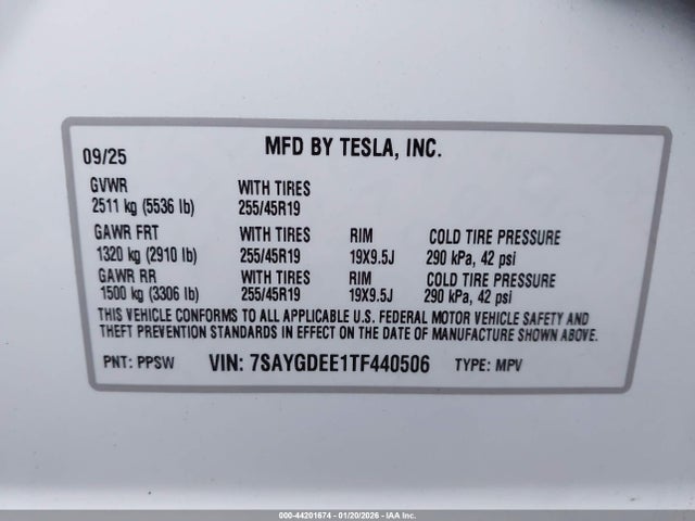 2026 TESLA MODEL Y 7SAYGDEE1TF440506 Photo 8
