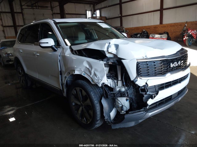 KIA Telluride S 2022 5XYP6DHC0NG269880 Image 1