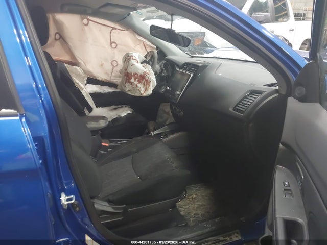 2025 MITSUBISHI OUTLANDER SPORT JA4ARUAU0SU007653 Photo 4