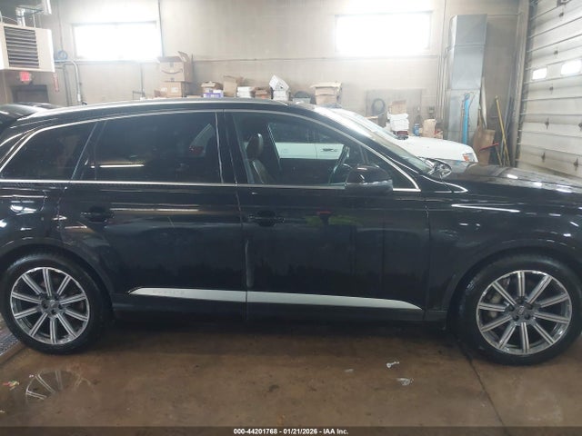 WA1LAAF77KD048850 Audi Q7 55 Premium/55 Se Premium