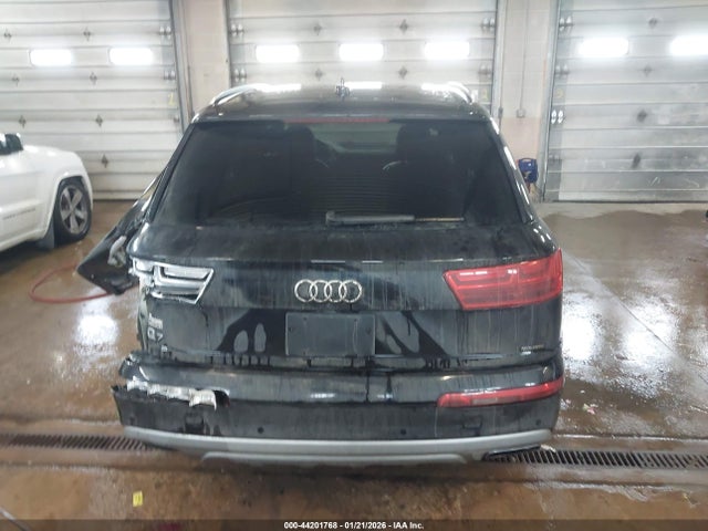 WA1LAAF77KD048850 Audi Q7 55 Premium/55 Se Premium