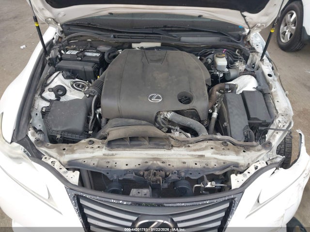 2014 Lexus Is 250 მანქანა იყიდება აუქციონზე, vin: JTHBF1D25E5008998, აუქციონის ნომერი: 44201781