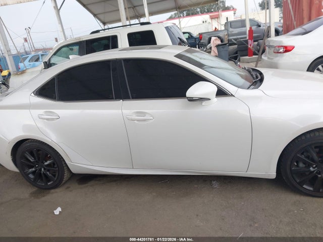 2014 Lexus Is 250 მანქანა იყიდება აუქციონზე, vin: JTHBF1D25E5008998, აუქციონის ნომერი: 44201781