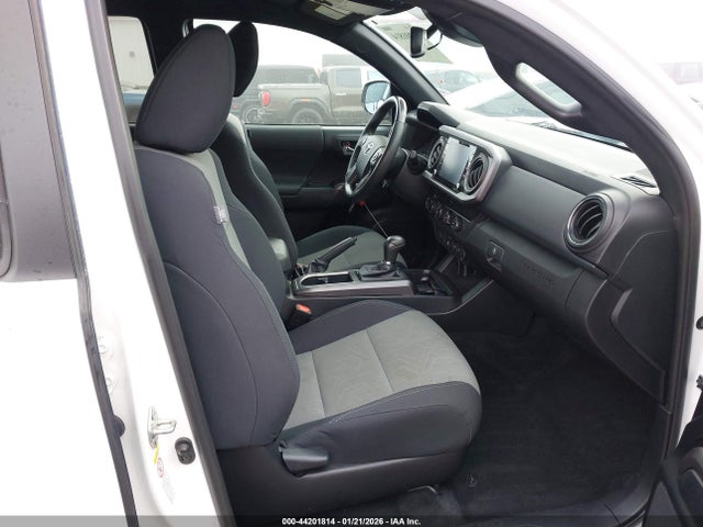 3TMCZ5AN9LM357429 Toyota Tacoma Trd Sport