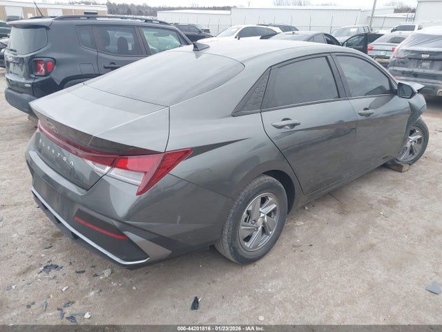 2024 HYUNDAI ELANTRA KMHLL4DG0RU792655 Photo 3