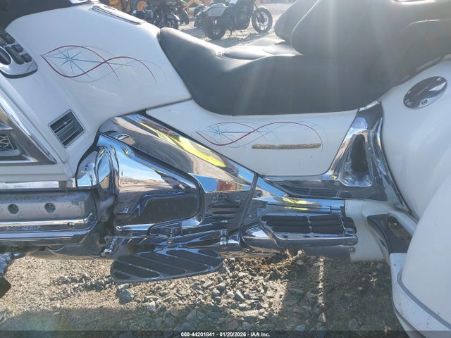 2004 HONDA GL1800 1HFSC47074A303862 Photo 8