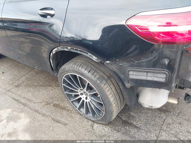 Aukcja sprzedaży 2019 Mercedes-benz Glc 300 Coupe 4matic, vin: WDC0J4KB2KF569672, numer aukcji: 44201847