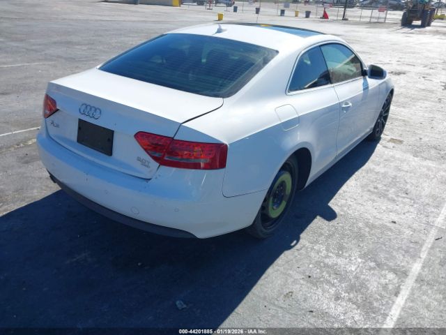 2010 AUDI A5 WAULFAFR2AA048440 Photo 3