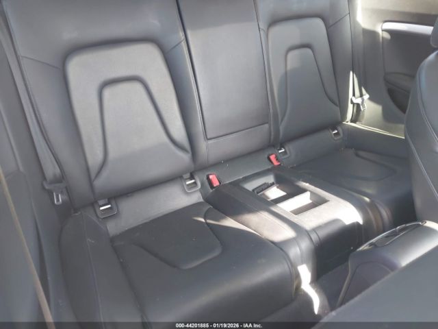 2010 AUDI A5 WAULFAFR2AA048440 Photo 7