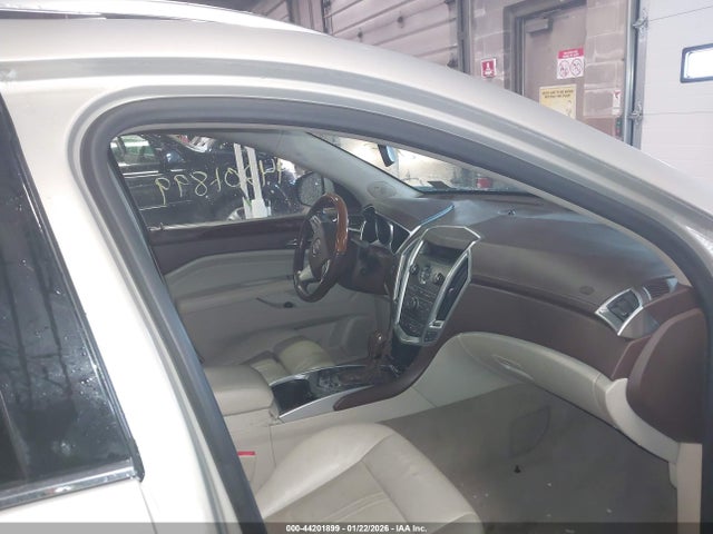 2010 CADILLAC SRX 3GYFNFEY6AS565581 Photo 4
