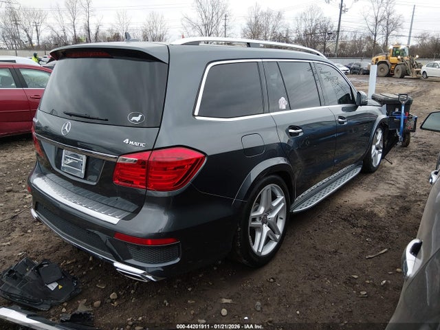 2015 MERCEDES-BENZ GL 550 4JGDF7DE5FA560609 Photo 3