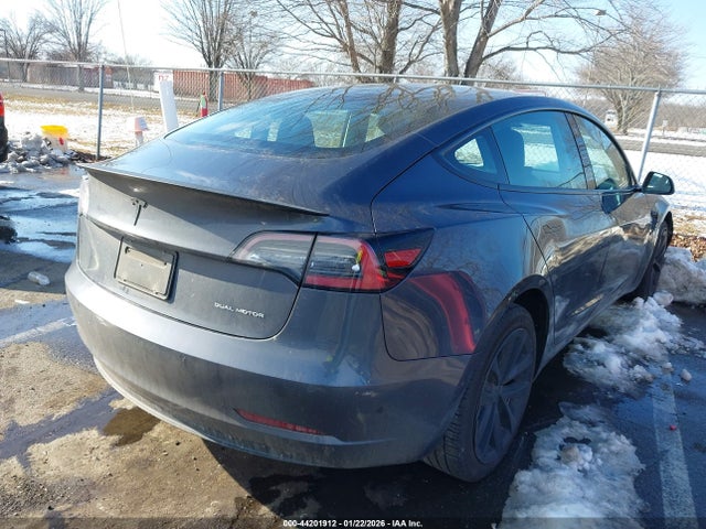 44201912 :رقم المزاد ، 5YJ3E1EB2KF520722 vin ، 2019 Tesla Model 3 Long Range/performance مزاد بيع