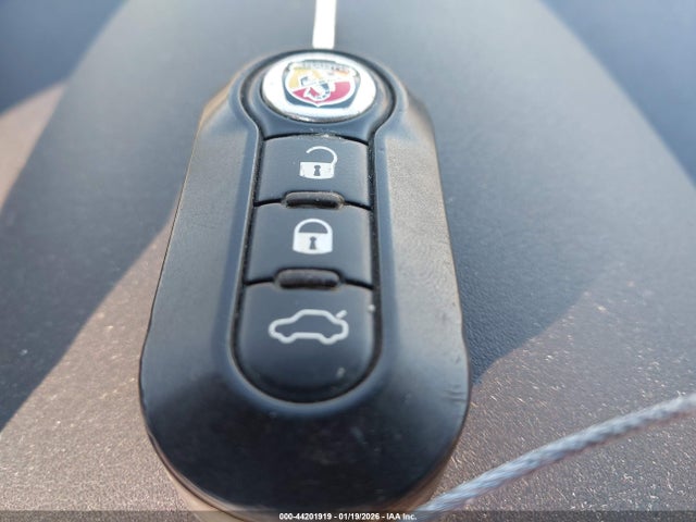 2014 FIAT 500 3C3CFFFH7ET275598 Photo 10