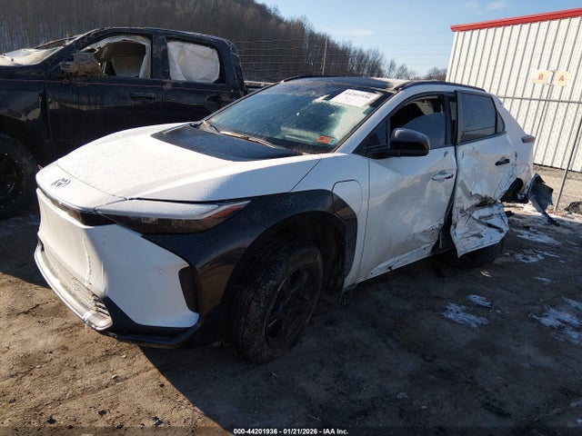 Toyota BZ4X XLE 2024 JTMABACAXRA090189 Image 2